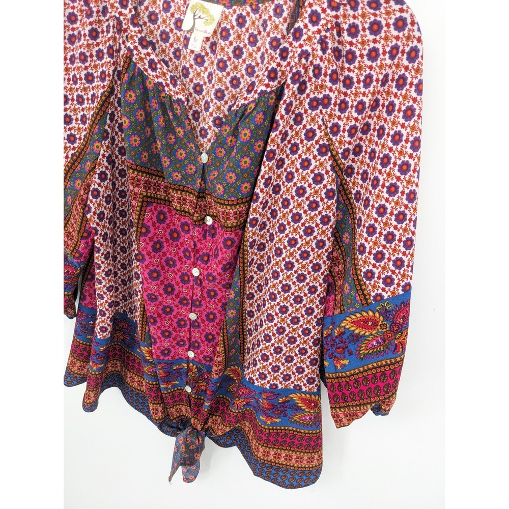 Fig and Flower Blouse Womens 1X Pink Colorful Button Down Floral‎ Tie Front Boho - Picture 2 of 9